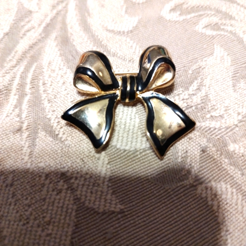 🔸🖤🔸Adorable Vintage 80's Black & Gold Ribbon Bow Brooch - Picture 6 of 13